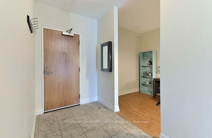 Condo for lease at 806-44 Bond Street, Oshawa, O'Neill, L1G 6R2 - MLS: E12089628