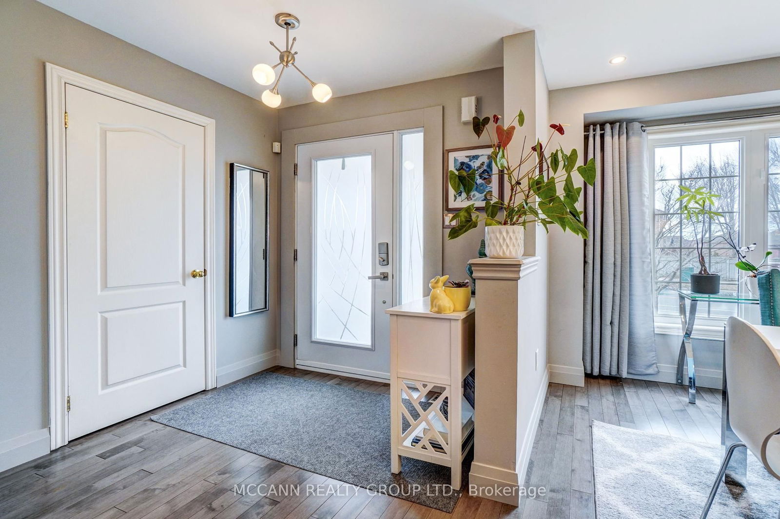 Townhouse sold at 142 Carnwith Drive, Whitby, Brooklin, L1M 0E6 - MLS: E12089994