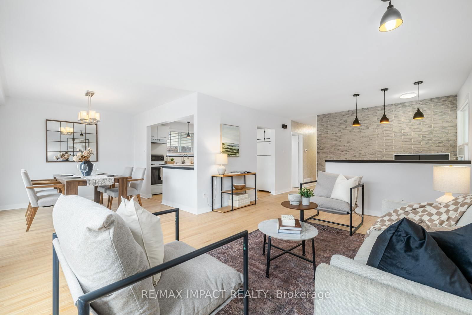 Detached House for sale at 205 Sylvan Avenue, Toronto, Guildwood, M1E 1A4 - MLS: E12091522