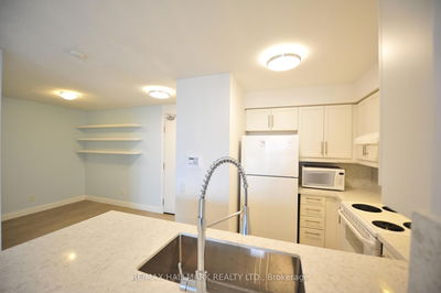 Unit 2201 — 61 Town Centre Crt, Toronto - Bendale image-0-3