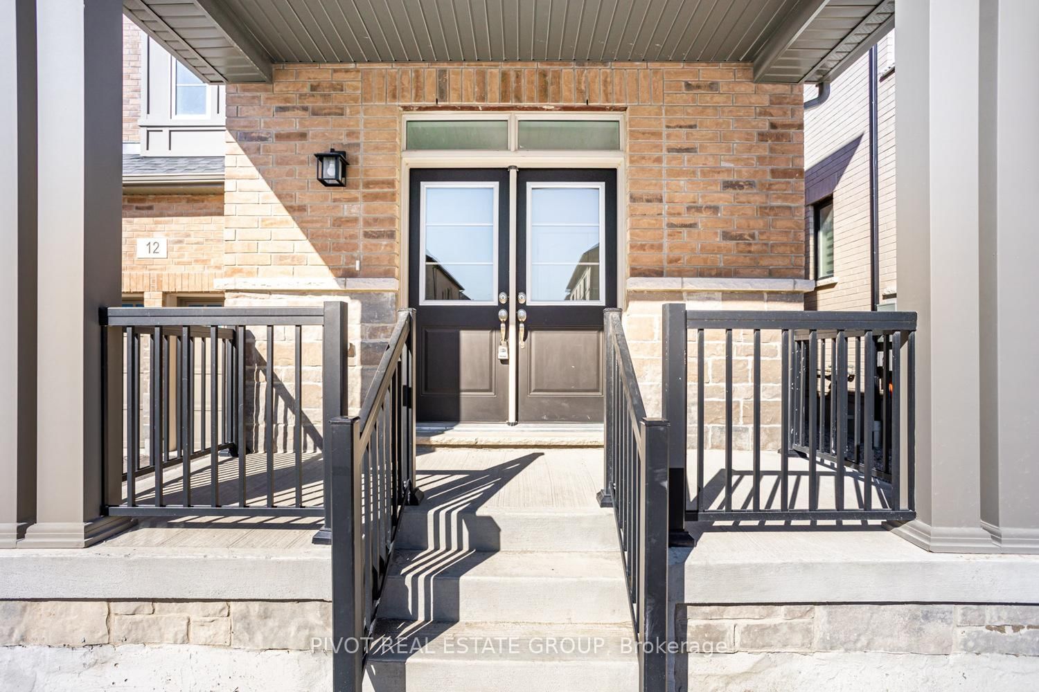 Detached House for sale at 12 Waterfront Crescent, Whitby, Port Whitby, L1N 0M9 - MLS: E12091753
