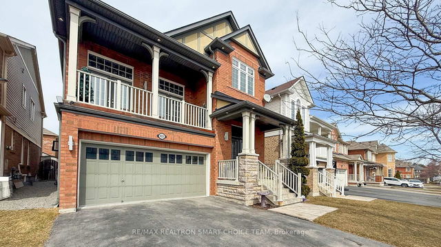 1822 Parkhurst Crescent