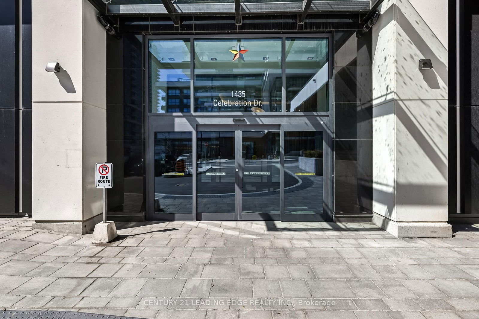 Condo for sale at 3005-1435 Celebration Drive, Pickering, Bay Ridges, L1W 0C4 - MLS: E12092222