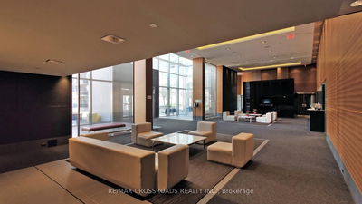 Unit 507 — 125 Village Green Sq, Toronto - Agincourt South-Malvern West image-0-3