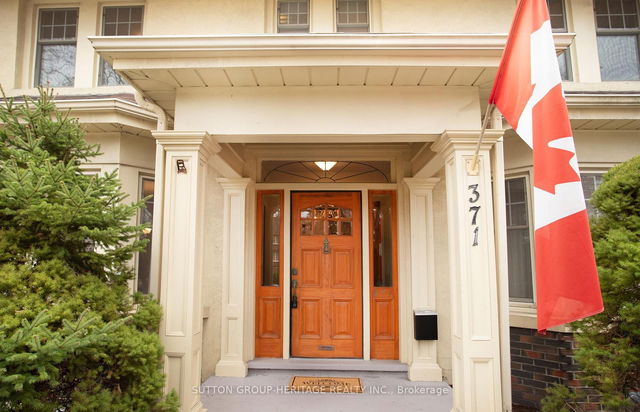 371 King Street