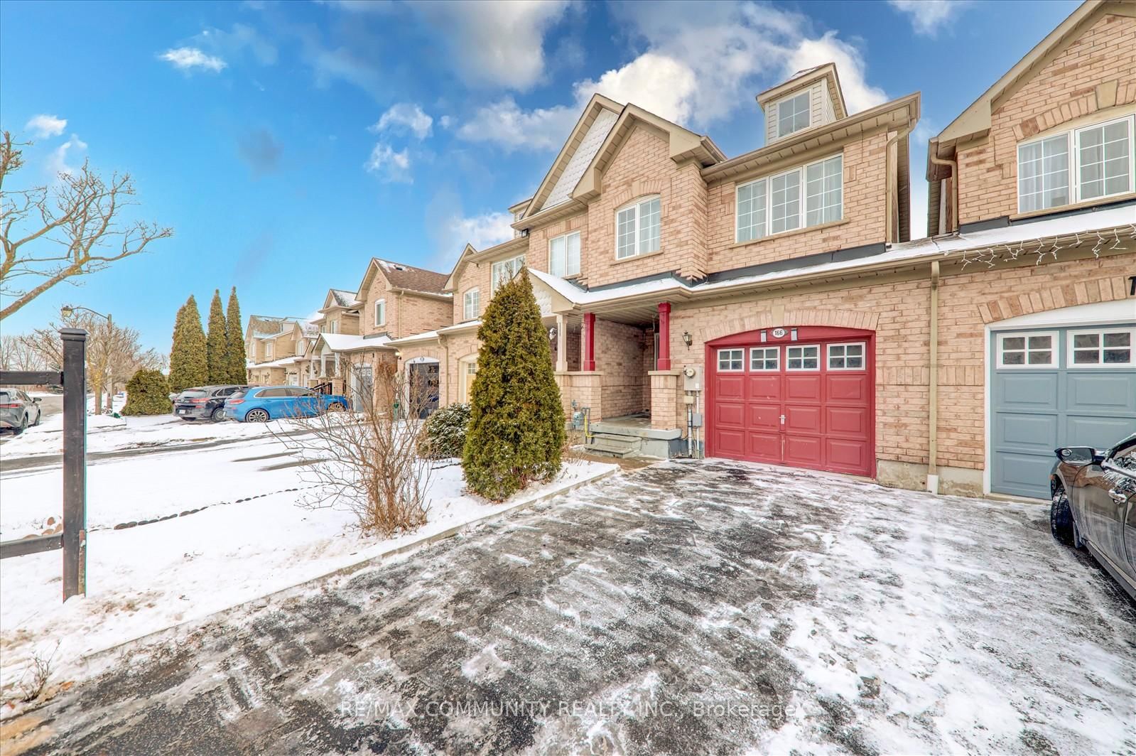 Townhouse for sale at 166 Bean Crescent, Ajax, Northwest Ajax, L1T 4K3 - MLS: E12093553