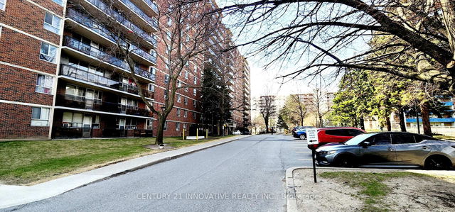 405 - 1950 Kennedy Road