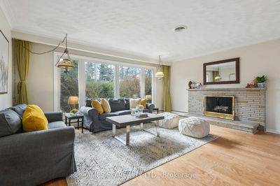 83 Deep Dene Dr, Toronto - Highland Creek image-0-3