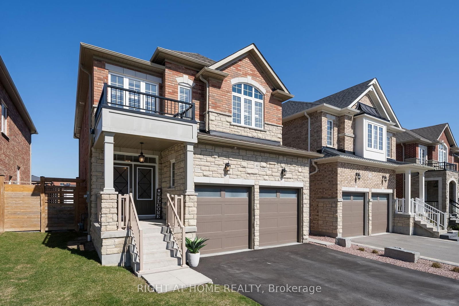 Detached House for sale at 41 St Augustine Drive, Whitby, Brooklin, L1M 0L7 - MLS: E12094726