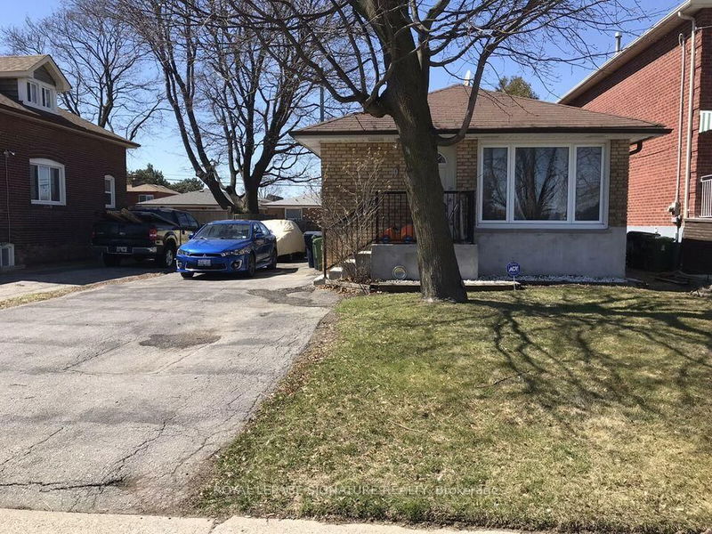 home for lease on Bsmt-10 Laurel Avenue