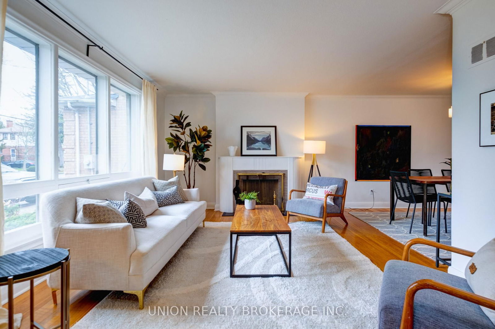 Detached House sold at 73 Cliffcrest Drive, Toronto, Cliffcrest, M1M 2K3 - MLS: E12095251