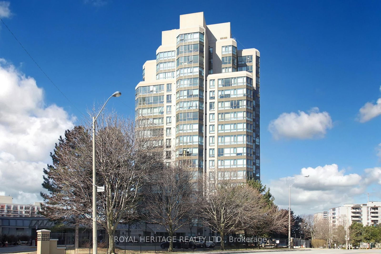 Condo for sale at 505-3231 Eglinton Avenue, Toronto, Scarborough Village, M1J 3N5 - MLS: E12095306