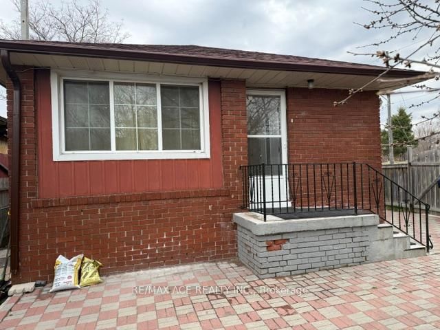home for lease on Main-754 Danforth Road