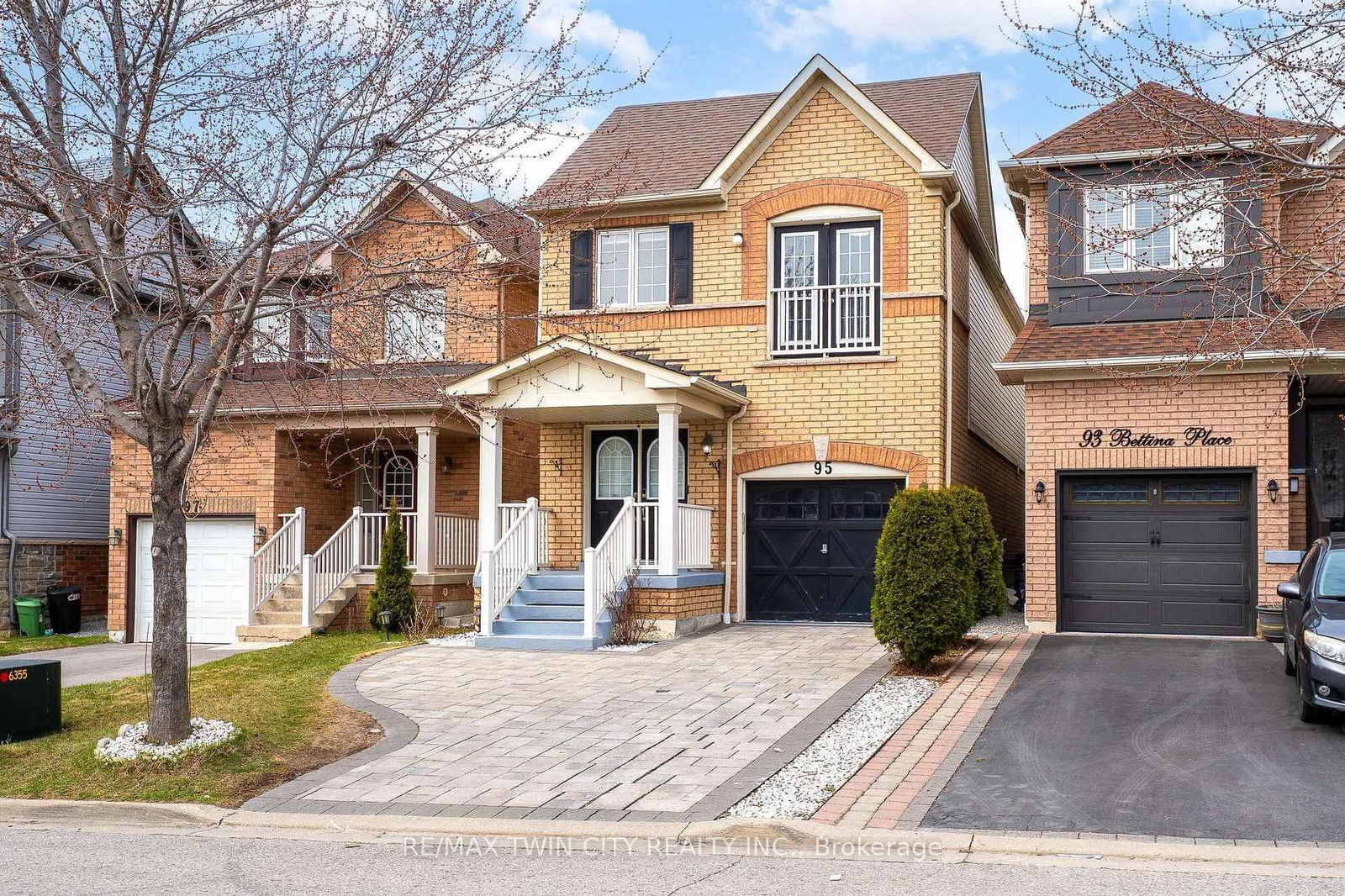 Property at 95 Bettina
