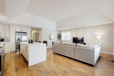 43 Benlight Cres, Toronto - Woburn image-0-3