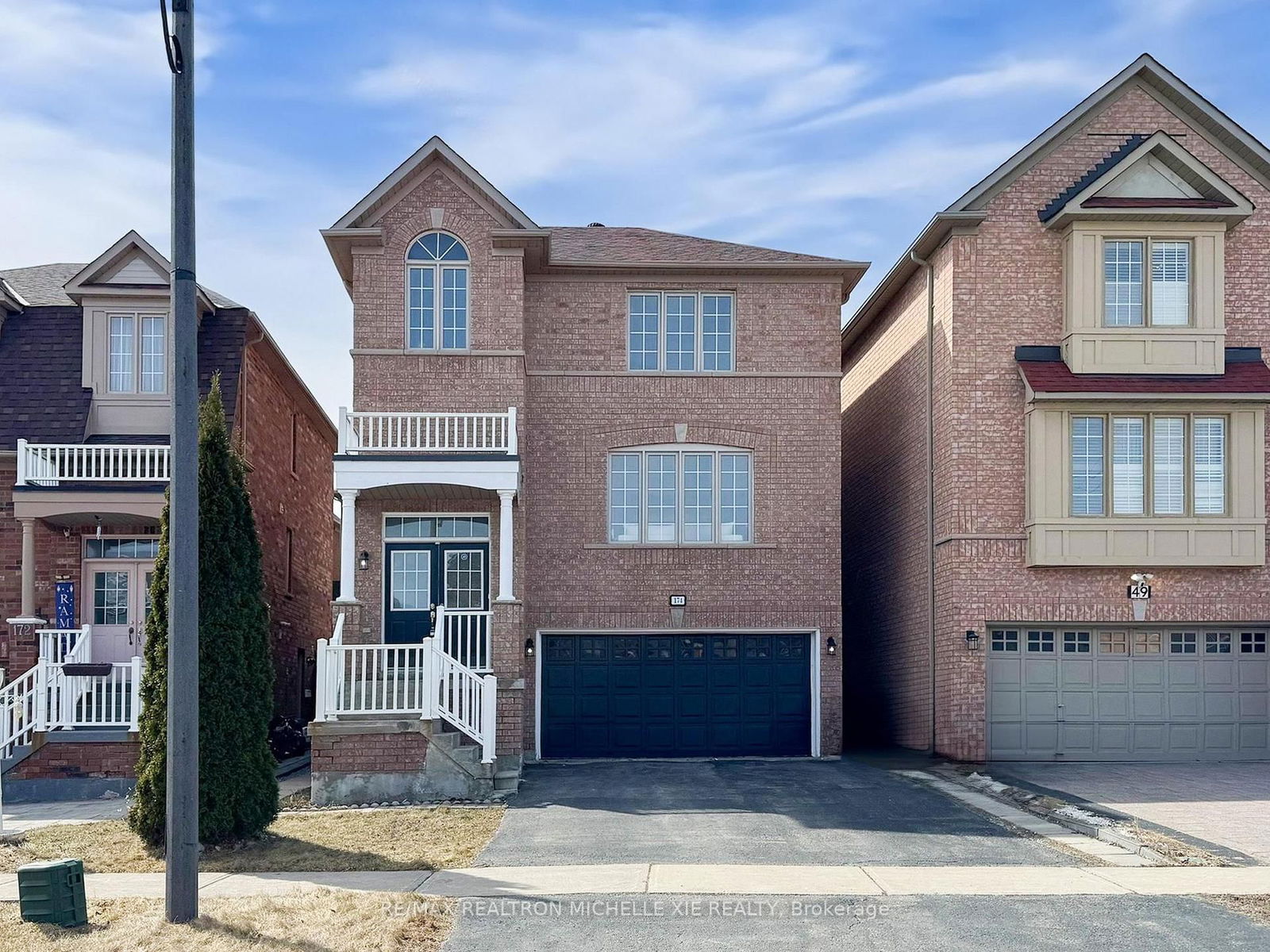 Detached House for sale at 174 Wharnsby Drive, Toronto, Rouge E11, M1X 1Z4 - MLS: E12096637