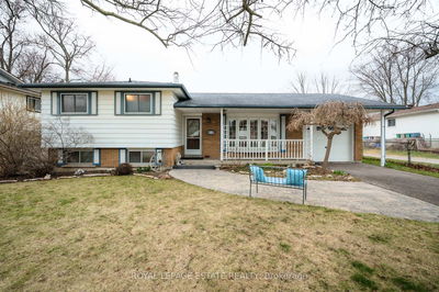 33 Burrells Rd, Ajax - South East