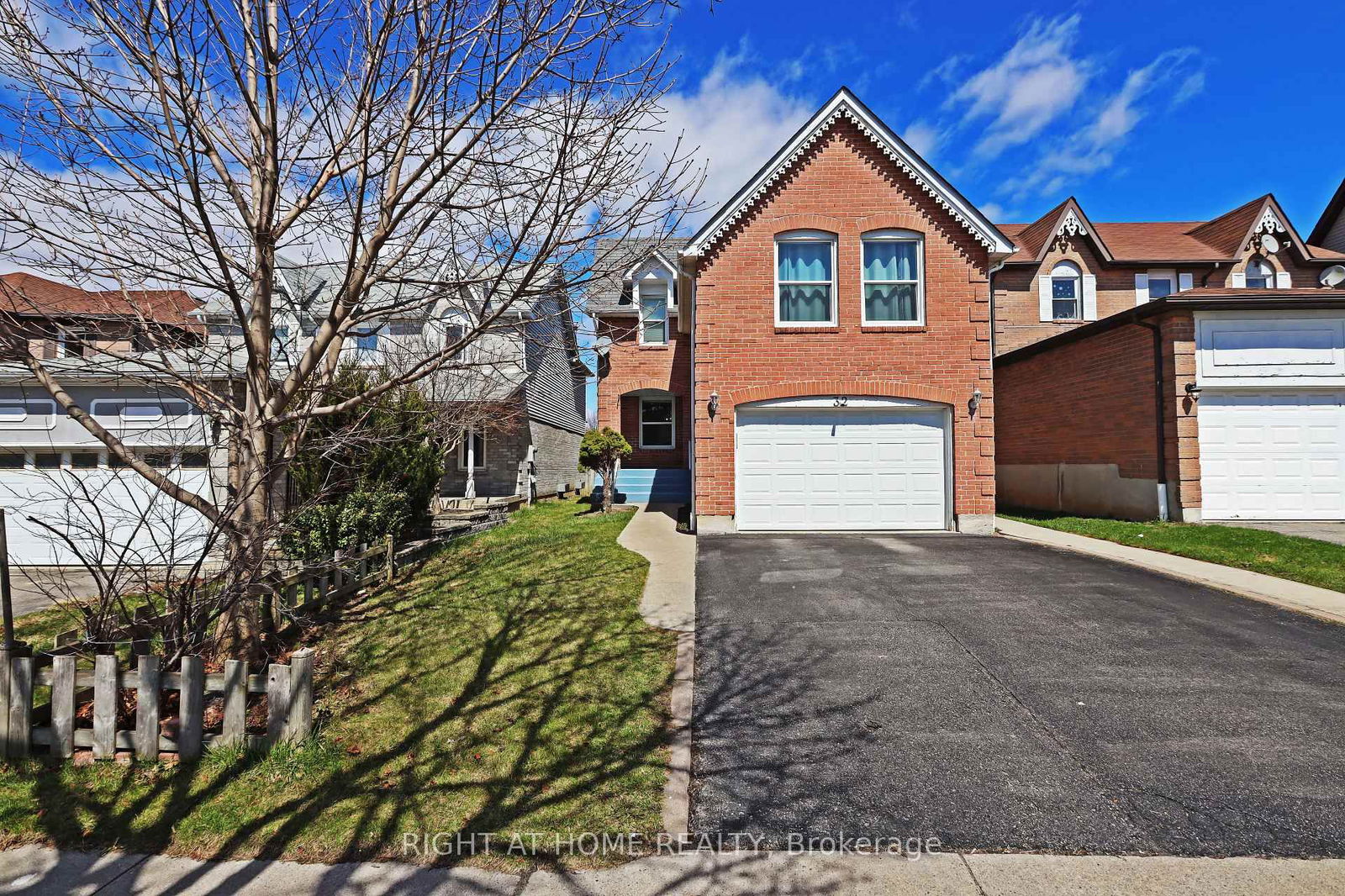 Detached House for sale at 32 Chapman Drive, Ajax, Central, L1T 3C3 - MLS: E12097650