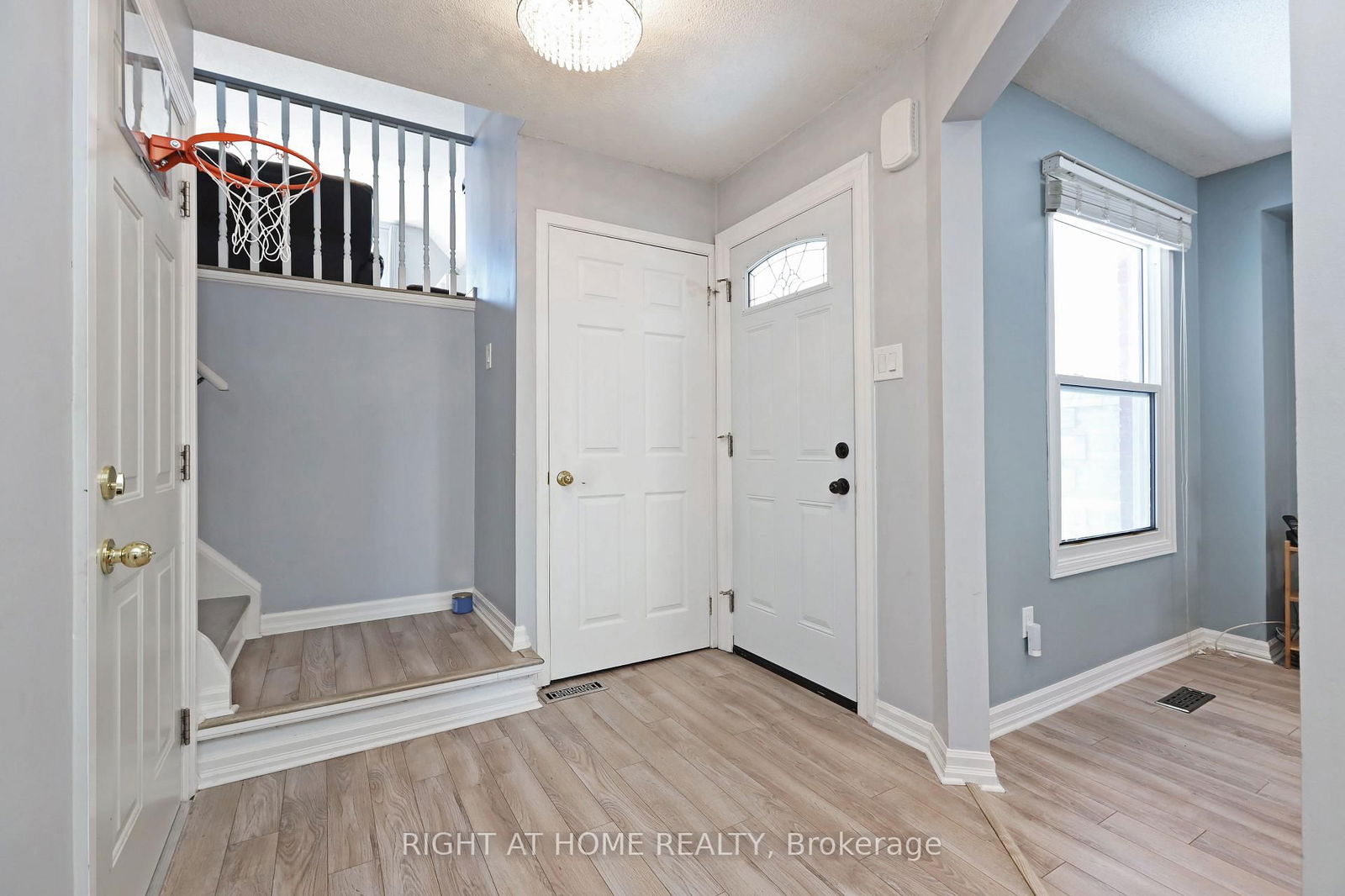 Detached House for sale at 32 Chapman Drive, Ajax, Central, L1T 3C3 - MLS: E12097650