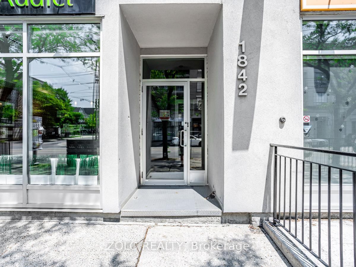 Condo for sale at 304-1842 Queen Street, Toronto, The Beaches, M4L 6T3 - MLS: E12097662
