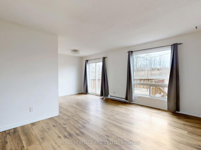 1544 Norwill Crescent