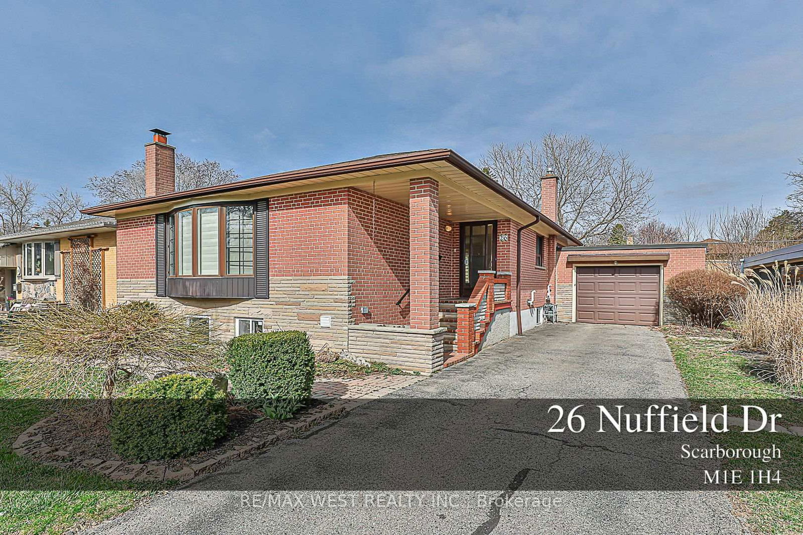 Detached House for lease at Upper-26 Nuffield Drive, Toronto, Guildwood, M1E 1H4 - MLS: E12098063