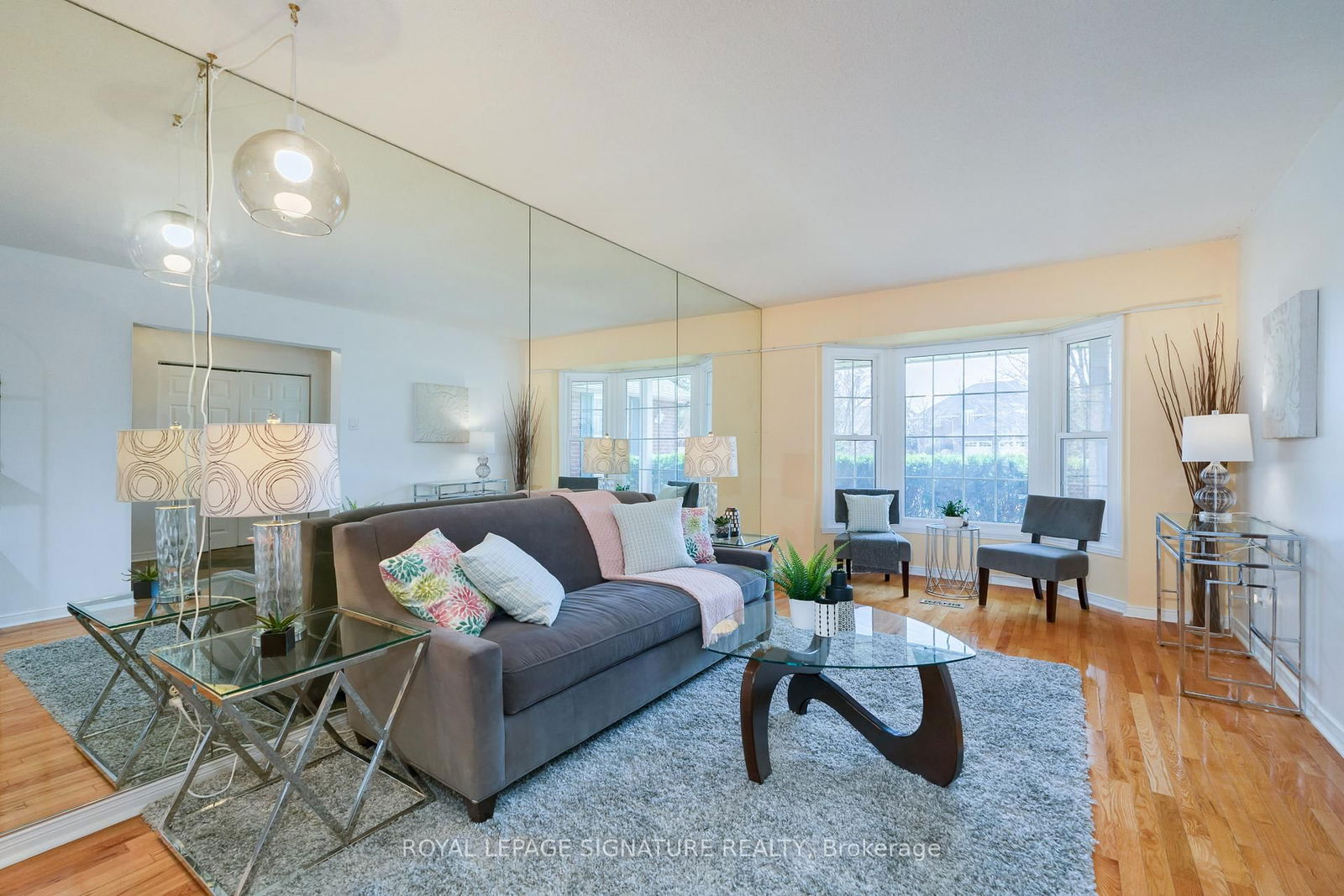 Detached House for sale at 8 Stonemanse Court, Toronto, Woburn, M1G 3V3 - MLS: E12098223