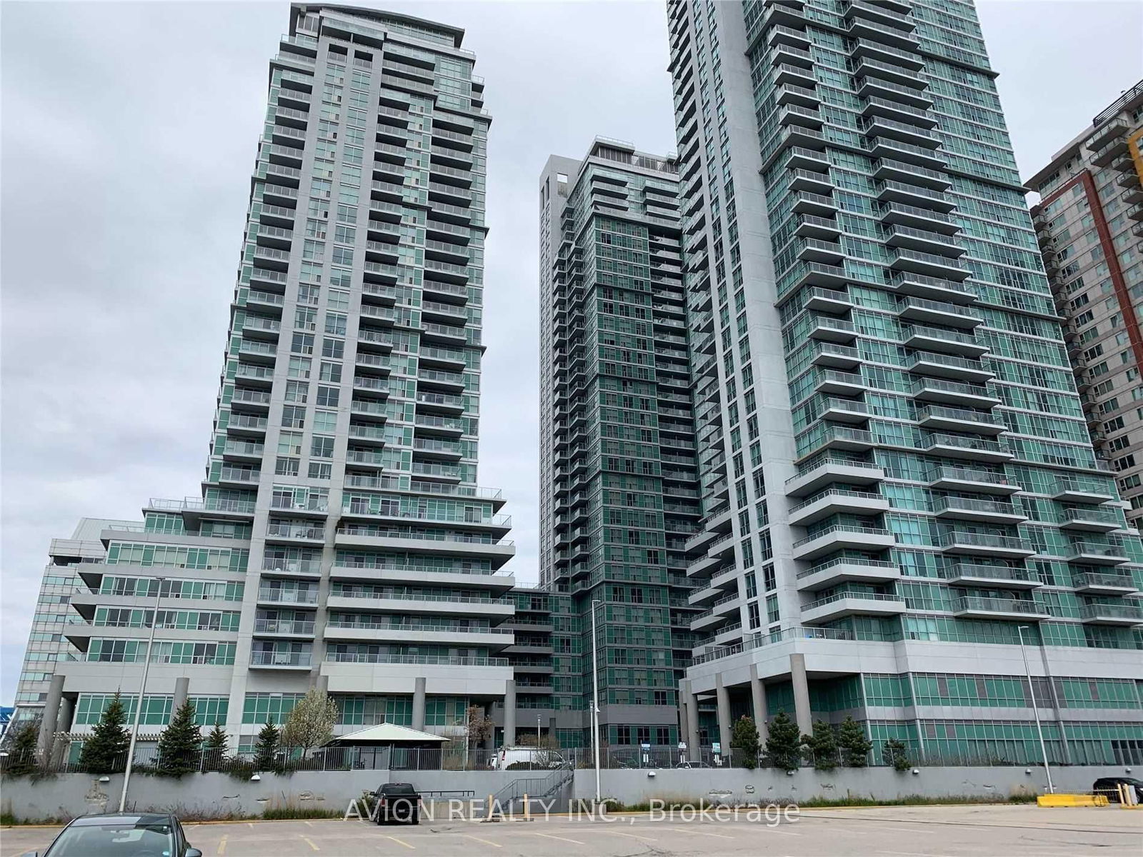 Condo leased at 2407-60 Town Centre Court, Toronto, Bendale, M1P 0B1 - MLS: E12098503