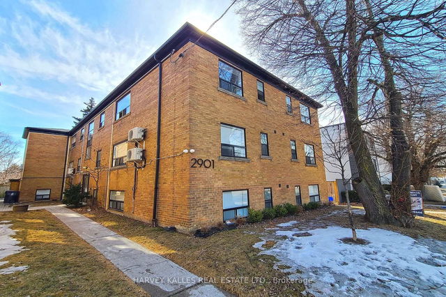 10 - 2901 St Clair Avenue