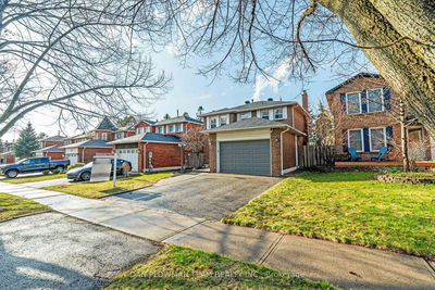 20 Harbord Cres, Ajax - South West image-0-1