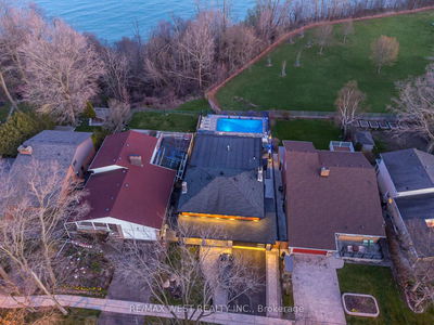 423 Guildwood Pkwy, Toronto - Guildwood image-0-2