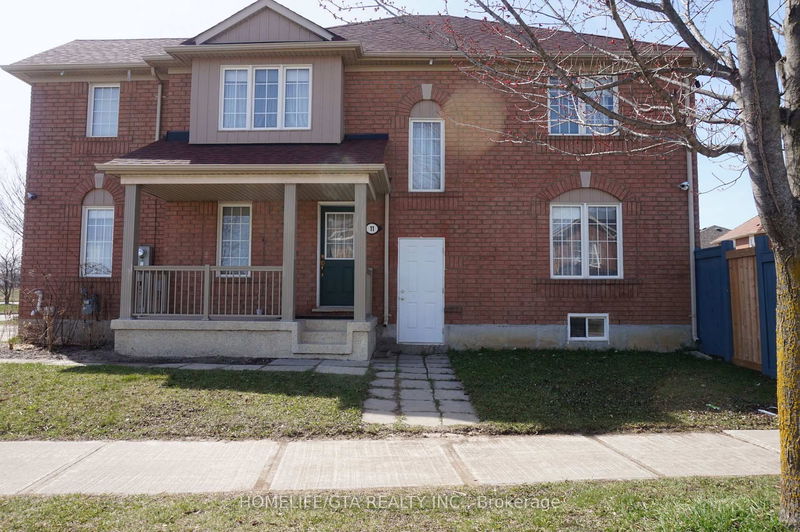 home for lease on 11 Flycatcher Avenue