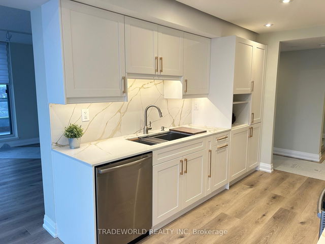 1405 - 4725 Sheppard Avenue