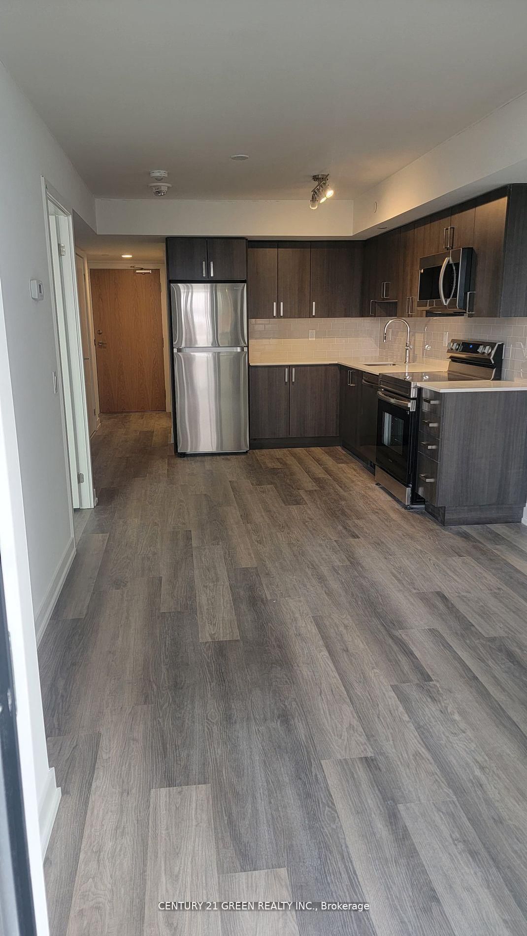 Condo for lease at 2007-1455 Celebration Drive, Pickering, Bay Ridges, L1W 1L8 - MLS: E12099524