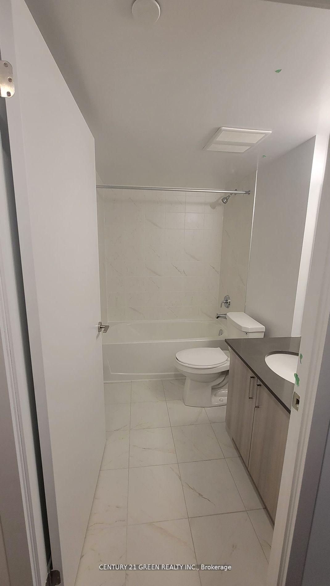 Condo for lease at 2007-1455 Celebration Drive, Pickering, Bay Ridges, L1W 1L8 - MLS: E12099524