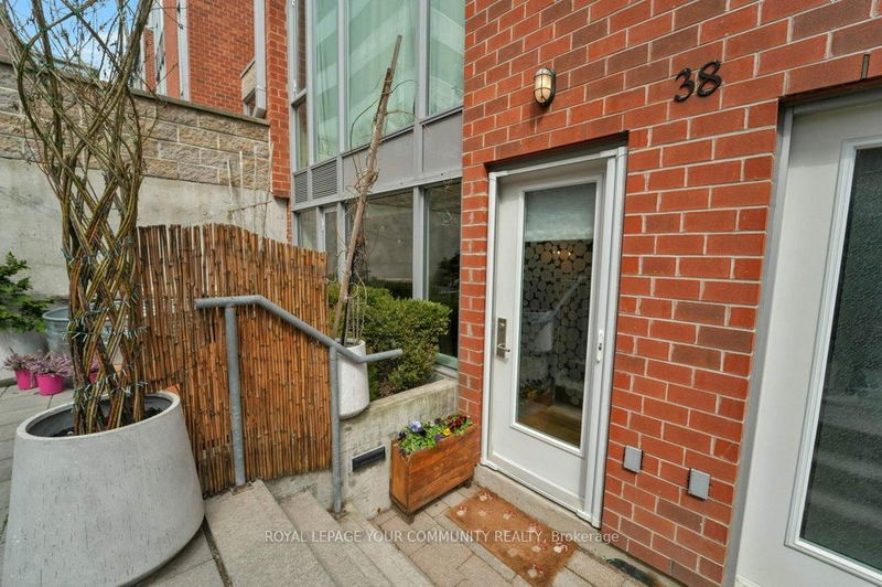 Unit 4 — 38 Boston Ave, Toronto - South Riverdale image-0-0