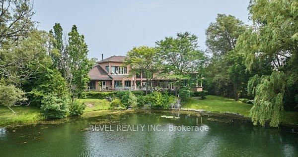 3200 Greenburn Place