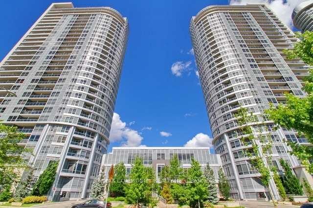 home for lease on 2821-181 Village Green Square