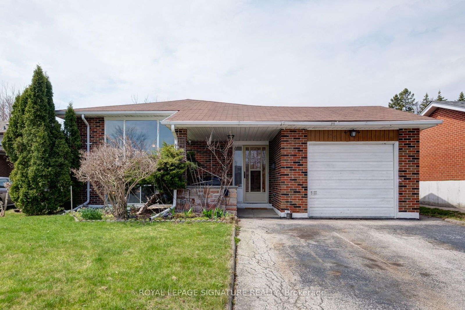 Detached House sold at 24 Rainier Square, Toronto, L'Amoreaux, M1T 2Z9 - MLS: E12100479