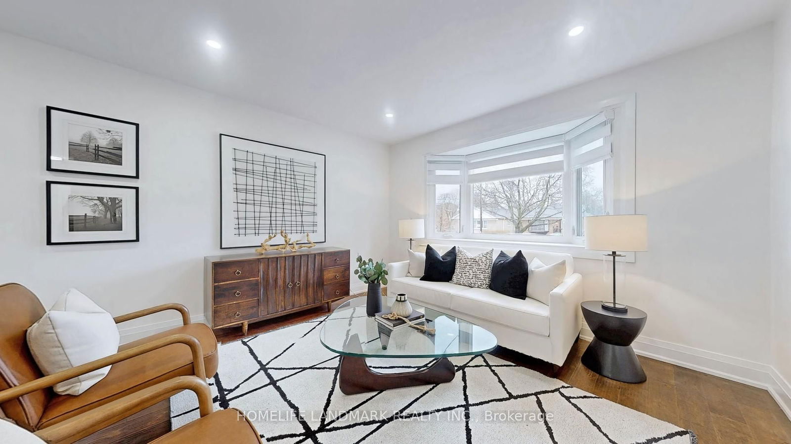 Detached House for sale at 16 Yorkshire Road, Toronto, Ionview, M1K 3B6 - MLS: E12100701
