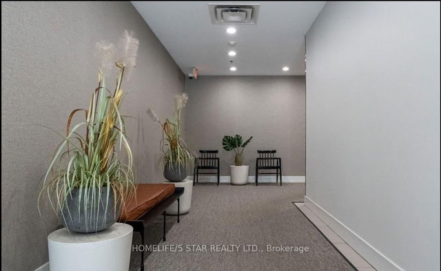 Unit 318 - 630 Queen Street