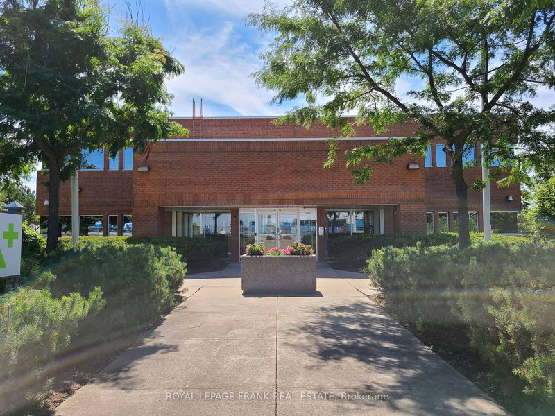 B11 - 415 Baseline Rd W, Clarington, L1C 1N3 | Image 2