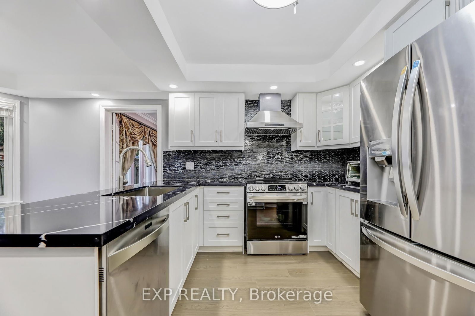 Detached House for sale at 7 Winding Court, Toronto, Highland Creek, M1C 4X2 - MLS: E12101302
