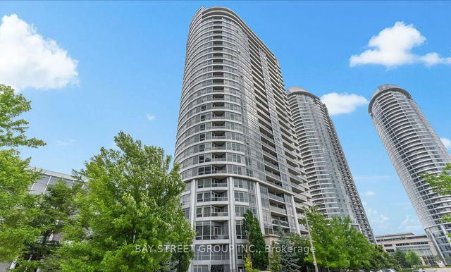 2703 - 151 Village Green Square