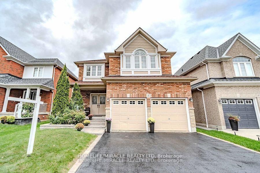 Detached House for sale at 47 Gabrielle Crescent, Whitby, Rolling Acres, L1R 3M5 - MLS: E12101675