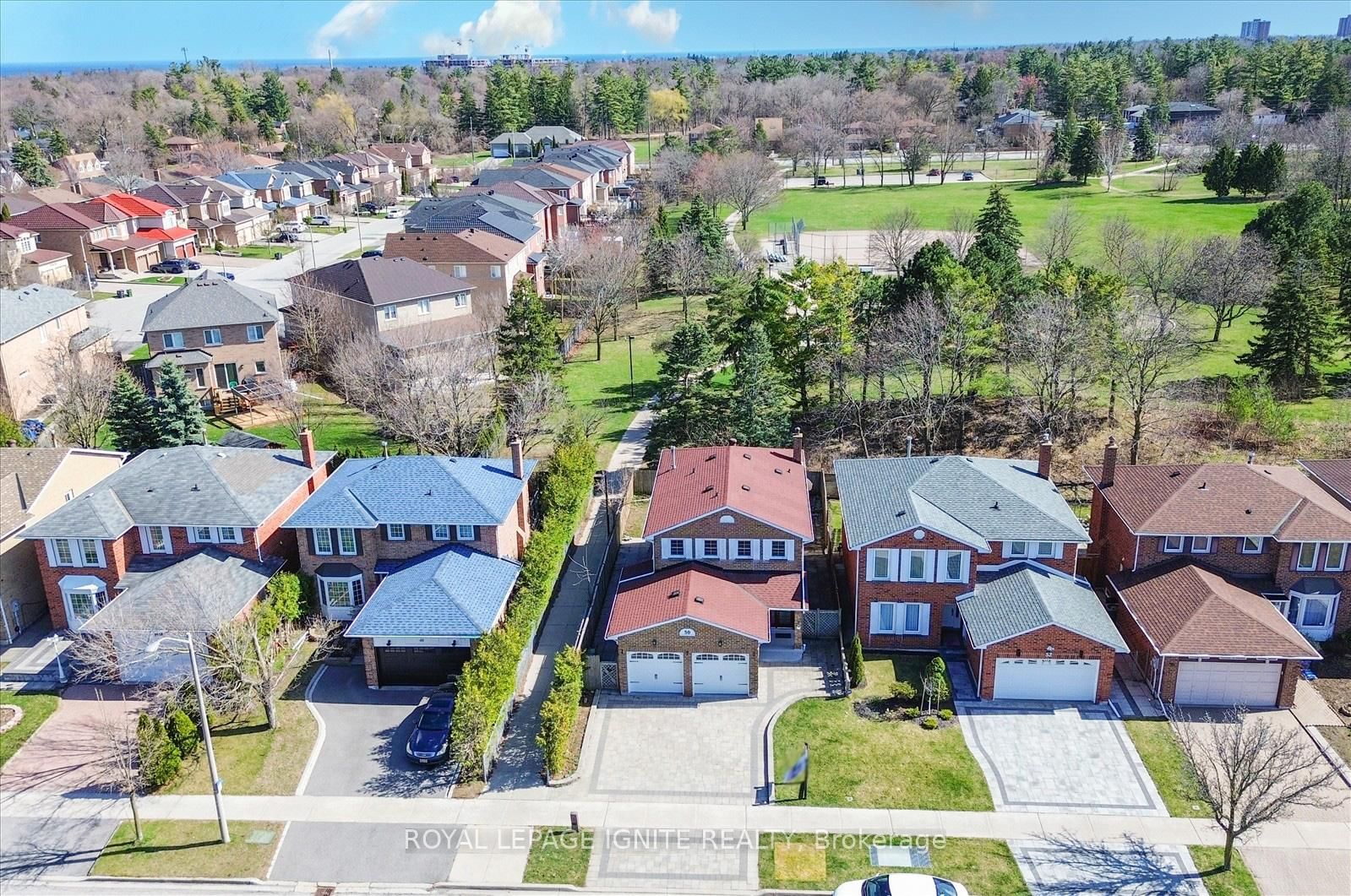 Detached House for sale at 50 Calverley Trail, Toronto, Highland Creek, M1C 3R5 - MLS: E12101846
