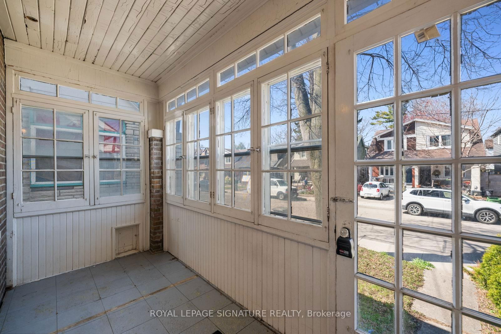 Semi-Detached House for sale at 99 Kent Road, Toronto, Greenwood-Coxwell, M4L 2X5 - MLS: E12102323