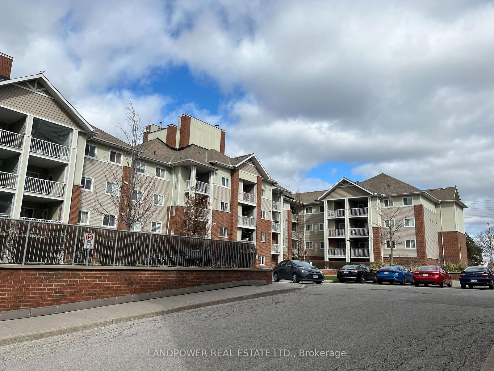 Condo for sale at 422-5235 Finch Avenue, Toronto, Agincourt North, M1X 5X3 - MLS: E12102600