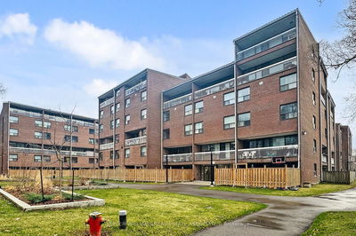 Unit 207 Lower Level — 4064 Lawrence Ave, Toronto - West Hill image-0-1