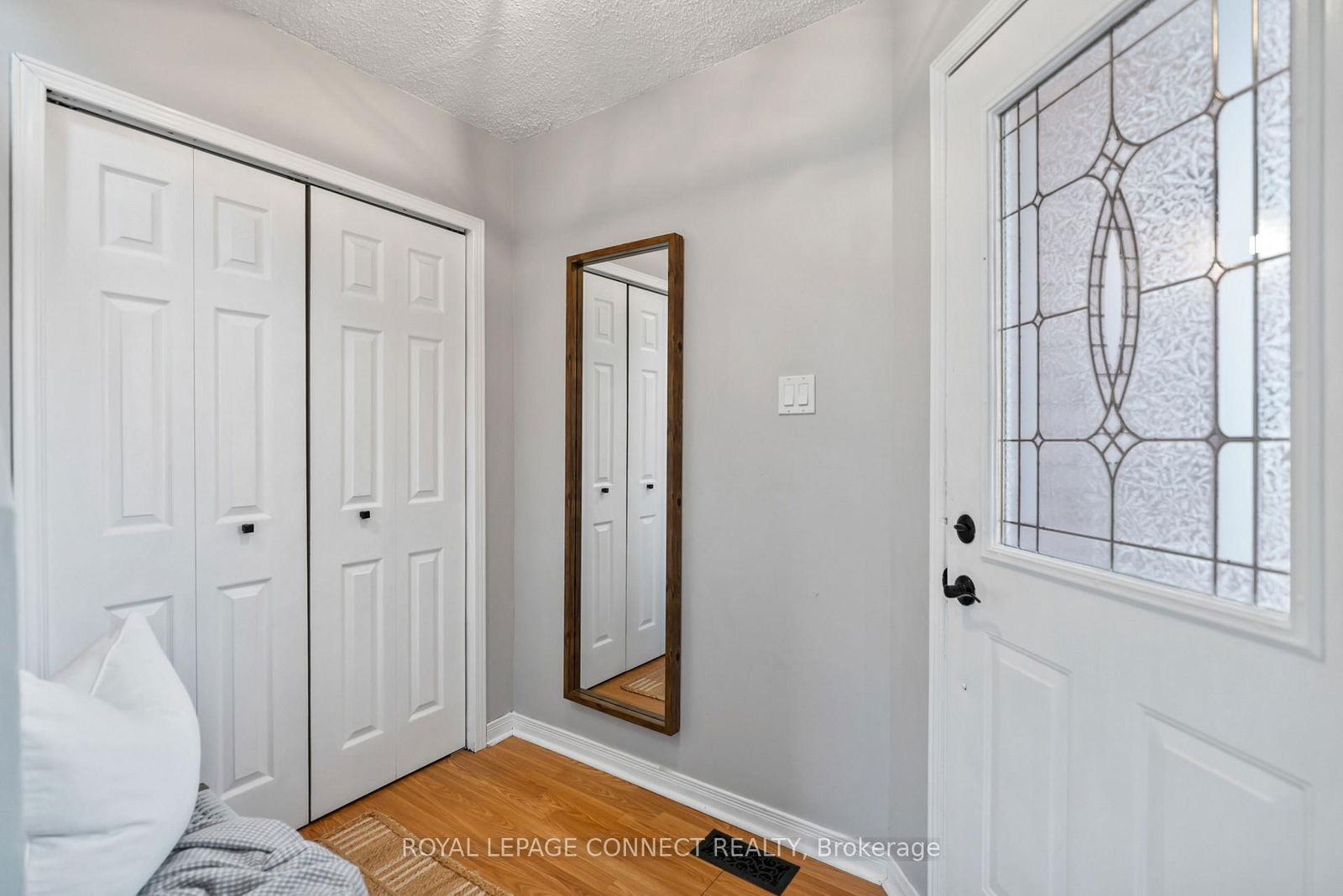 Detached House sold at 9 Flaxman Avenue, Clarington, Bowmanville, L1C 4S5 - MLS: E12102742